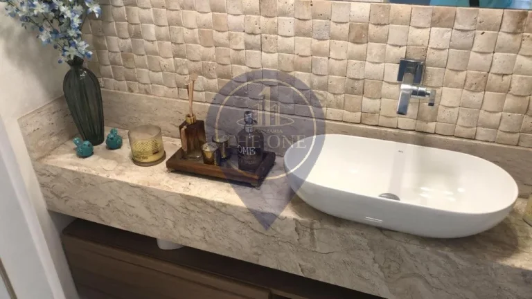 Imagem Apartamento à venda em São Paulo - Aclimação, com 3 suítes, 3 salas e 3 vagas de garagem! Venha conferir!