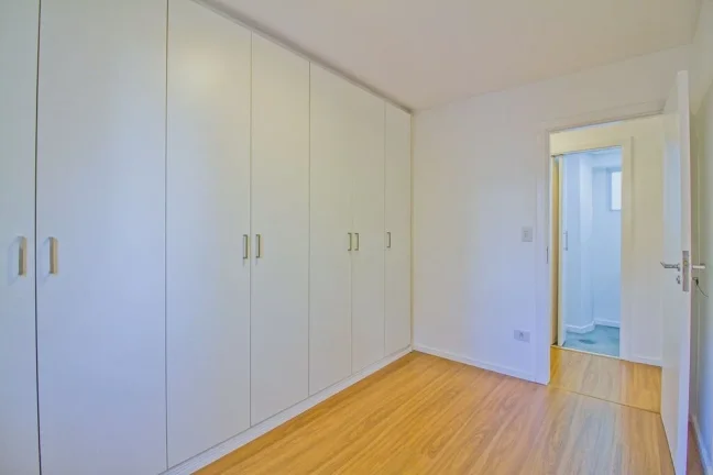 Imagem Nesse apartamento, você tem um living com varanda, integrado à uma excelente cozinha americana / Vila Olímpia