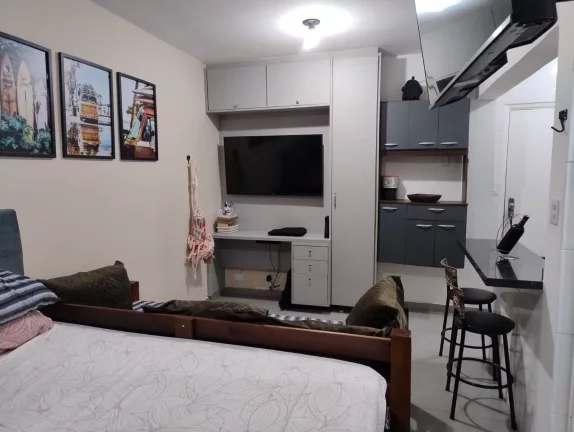 Imagem Kitnet com 1 Quarto e 1 banheiro à Venda, 34 m² -Ponta da Praia!