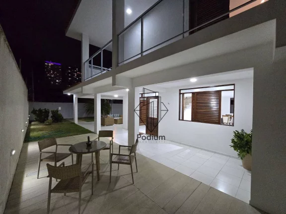 Imagem Casa de 1º andar com varanda/sacada ampla e projetadosà 300 metros da praia do Bessa/Jardim Oceania. CA0191