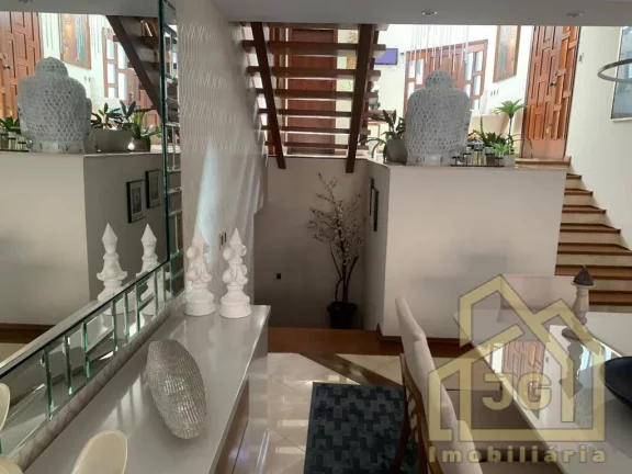 Imagem Sobrado com 5 Quartos à Venda, 359 m² em Jardim São Caetano - São Caetano Do Sul
