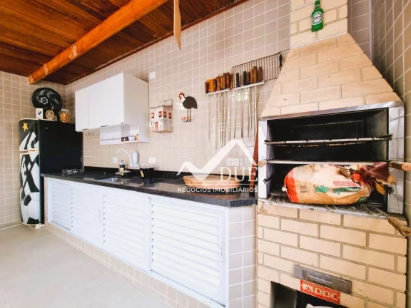 Imagem Casa com 3 dormitórios à venda, 200 m² por R$ 1.480.000,00 - Boqueirão - Santos/SP