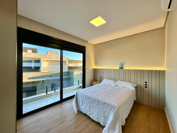 Imagem Casa em Condominio 4 Dormitórios - Bairro Remanso