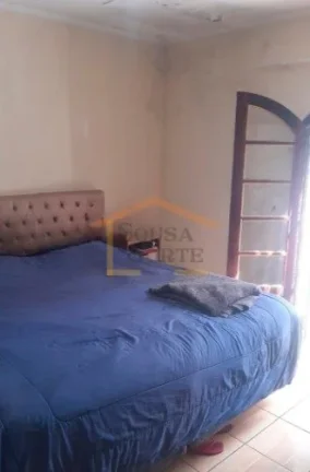 Imagem Casa à venda no Parque Mandaqui com 307m² de área privativa e 5 dormitórios, sendo 3 suítes. Am...