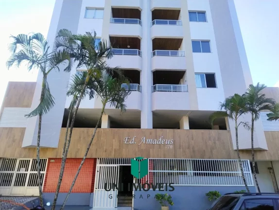 Imagem Apartamento 3 Quartos com Suíte e Área Privativa no Centro de Guarapari, Próximo às Praias