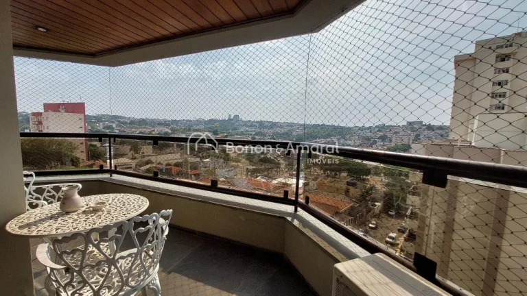Imagem Um imÃ³vel maravilhoso, de alto padrÃ£o e muito bom gosto, com amplos 153m2, elevador privativo, trÃ...