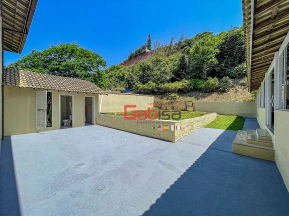 Imagem Casa com 4 dormitórios à venda, 476 m² por R$ 950.000 - Rasa - Cabo Frio/Rio de Janeiro