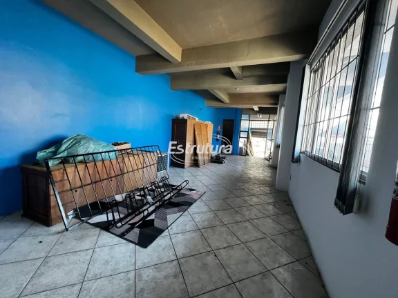 Ótima sala comercial em avenida movimentada de Santa Maria - RS