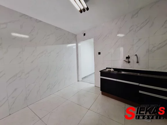 Imagem Casa para Locação na Vila Formosa, São Paulo-SP: 2 Quartos, 1 Sala, 2 Banheiros, 1 Vaga de Garagem e 120m² de Área