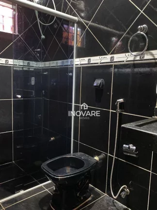 Imagem Casa com 3 dormitórios à venda, 242 m² por R$ 310.000,00 - Setor Planalto - Itumbiara/GO