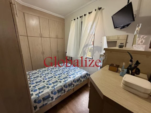 Imagem Sobrado com 3 dormitórios, piscina, 2 vagas de garagem no bairro do Embaré em Santos por R$ 1.270.000,00