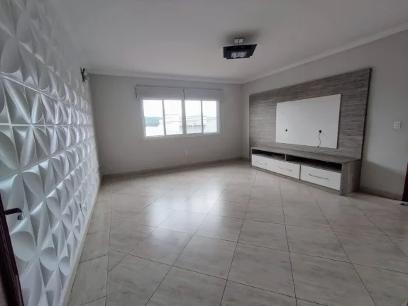 Imagem Casa no Jd. Sta. Paulina