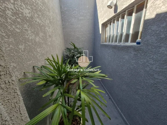 Imagem Sobrado Amplo na Vila Salles: 4 Dormitórios, Piscina e Lazer Completo por R