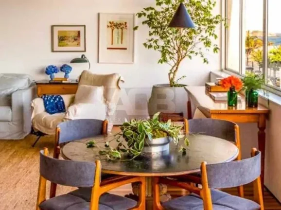 Imagem Apartamento à venda na Vieira Souto, 4 suítes, 2 vagas, 410m2, Vista Mar!