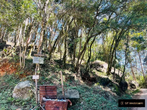 Imagem Terreno em Terra Preta a 5min da pista! Financia! Permuta! R$230.000,00!