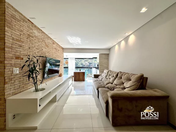 Imagem Ed. GREEN TOWER - Apartamento amplo com 4 Quartos (2 Suítes) à venda na Praia da Costa. Área de lazer completa com quadra.