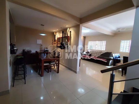 Imagem Casa de condomínio em Sobradinho, Brasília: 257m², 4 suítes, 4 quartos, à venda por R$880.000. Oportunidade!
