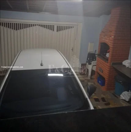 Imagem Casa para Venda em Limeira, Jardim Anhangüera, 2 dormitórios, 1 banheiro, 1 vaga