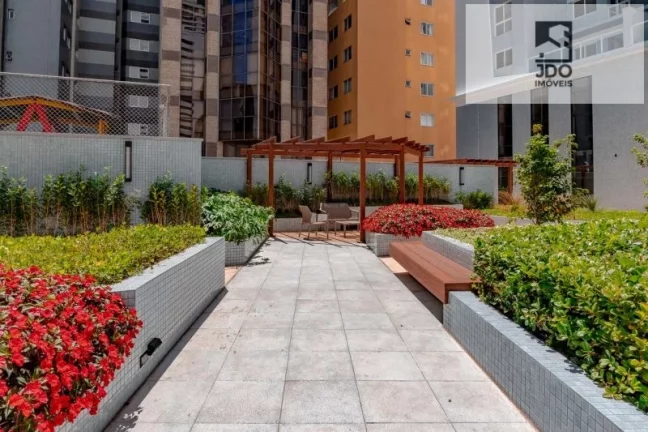 Imagem Apartamento a Venda no bairro Centro - Curitiba, PR