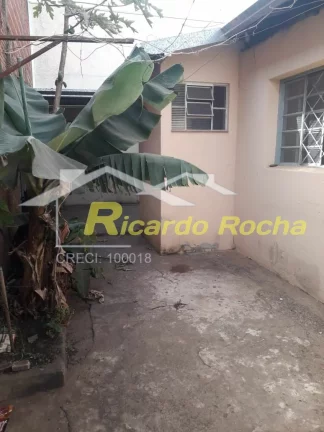 Imagem Excelente localização de casa no bairro do Estádio !