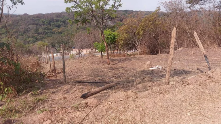 Imagem LOTE BARATO A VENDA, NO BAIRRO SATÉLITE!

LOTE DE 360M², BAIRRO SATÉLITE