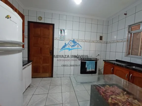 Imagem Sobrado à Venda na Vila Menk em Carapicuíba