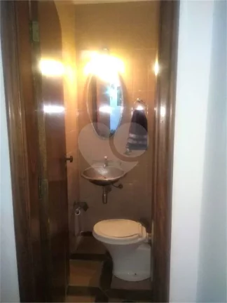 Imagem Casa à venda com 3 quartos, sendo 1 suíte, em Jaguaré, São Paulo - SP