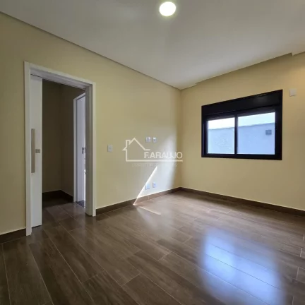 Imagem CASA EM CONDOMINIO PARA VENDA EM SOROCABA, 3 SUITES E 4 VAGAS DE GARAGENS.