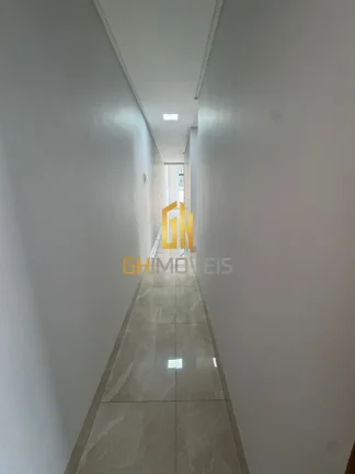 Imagem CA1745

Casa no Jardim Canadá, próximo do Parque das Nações. Com terreno de 180 m², e área con...