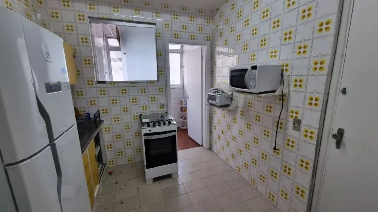 Imagem Apartamento com 2 dormitórios à venda, 70 m² - Pitangueiras - Guarujá/SP