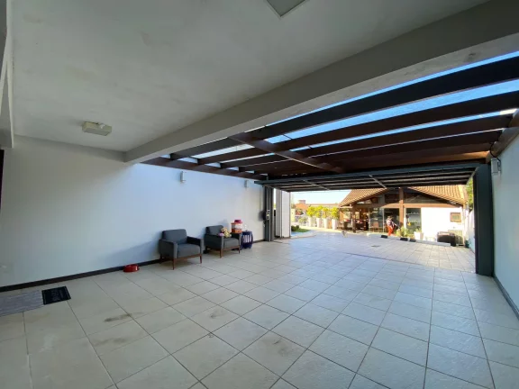 Imagem Casa à venda em Torres, Centenário, com 4 quartos, 204,24m²