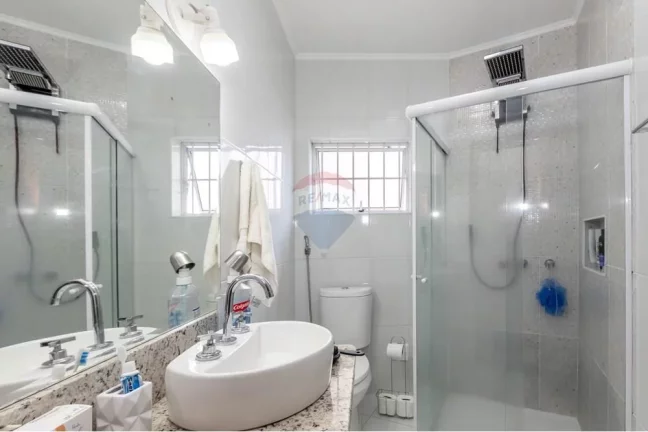 Imagem Casa a venda na Vila Marari 180m² 3 dormitórios 2 suítes, 4 Vagas Churrasqueira 5WC