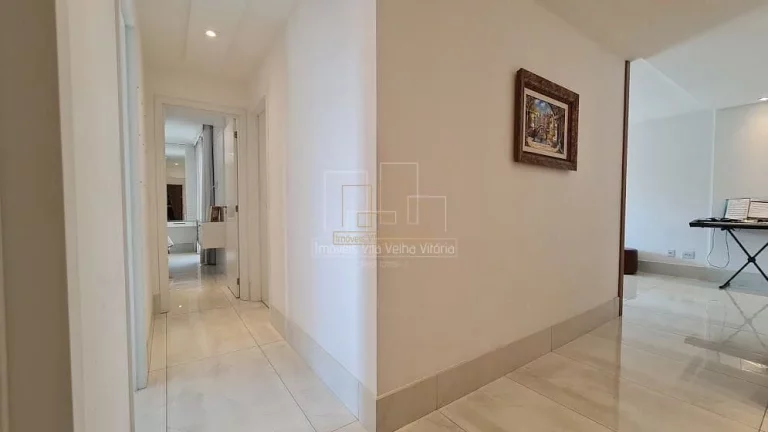Imagem Apartamento com 4 quartos duas suítes ao lado do Extraplus e a 50 metros do mar