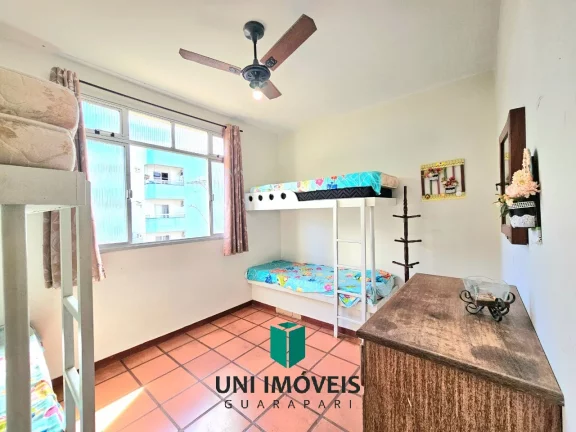 Imagem Imperdível ! Amplo apto 2 quartos tendo 2 vagas de garagem há poucos passos da Praia do Morro !