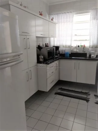 Imagem Casa em condomínio fechado com 92 metros quadrados, 2 dormitórios, 1 banheiro, 1 lavabo, despensa,...