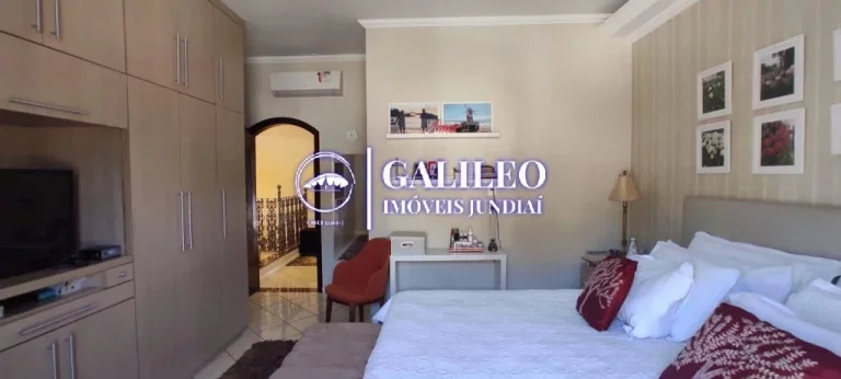 Imagem CASA A VENDA COM 4 DORMITÓRIOS - 223M² - VILA ANCHIETA - JUNDIAÍ - SP