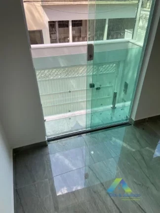 Imagem SANTO ANDRÉ Sobrado 144M² novo, 3 dormitórios, 3 vagas com ótima localização e valor !!!