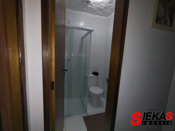 Imagem Imperdível casa à venda na Vila Ré, São Paulo-SP: 3 quartos, 1 suíte, 1 sala, 2 banheiros, 2 vagas, 70m²!