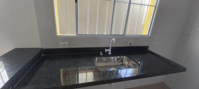 Imagem Casa para Venda em Itanhaém, Bopiranga, 2 dormitórios, 1 suíte, 2 banheiros, 2 vagas