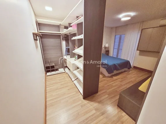 Imagem Casa no condomínio Alphaville Dom Pedro 3 em Campinas!

Casa estilo Inglês e muito aconchegante, e...