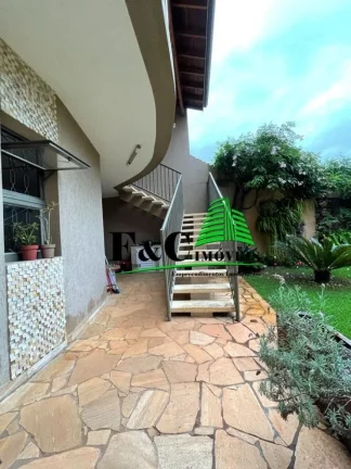 Imagem Casa para Venda em Limeira, Jardim Hortência, 3 dormitórios, 1 suíte, 1 banheiro, 2 vagas