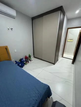Imagem Casa em Condomínio para Venda em Cuiabá / MT no bairro Jardim Imperial