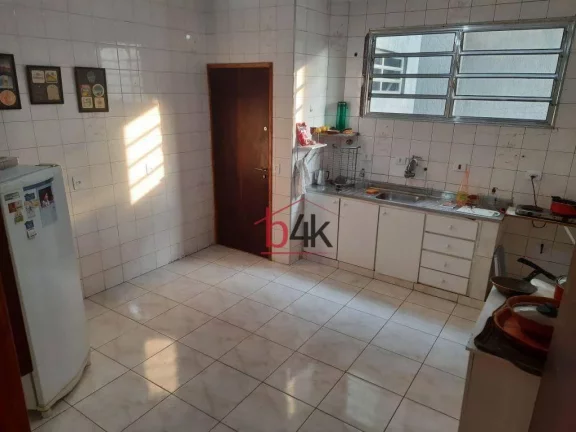 Imagem Apartamento com 3 dormitórios à venda em Moema!