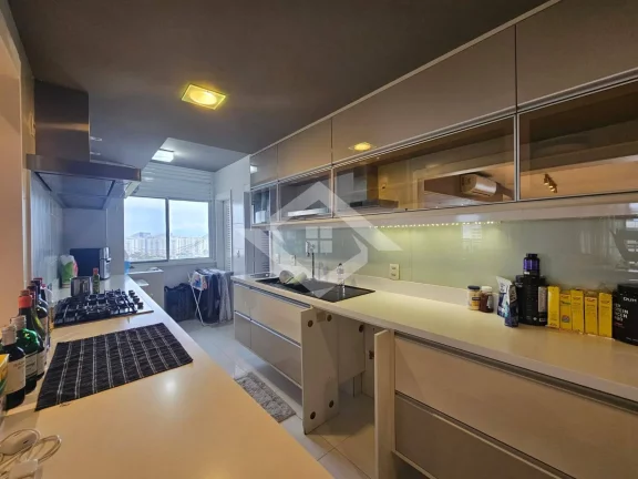 Imagem Apartamento 3 Suítes, 145 m², Andar Alto – Vista Livre - Majestic