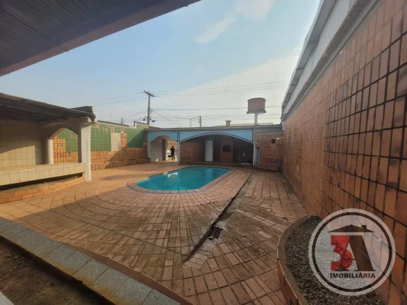 Imagem Casa com piscina - Zona Sul