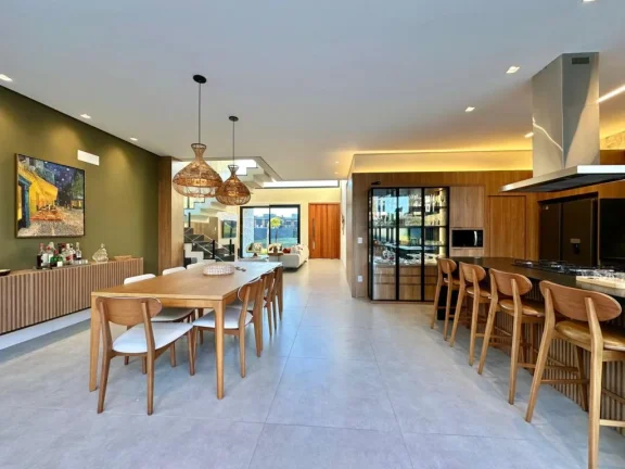 Imagem Casa em Condominio 4 Dormitórios - Bairro Remanso