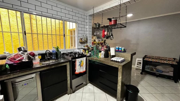 Imagem Sobrado à venda, 125 m² por R$ 650.000,00 - Vila Galvão - Guarulhos/SP