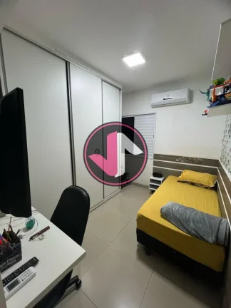Imagem Se você busca por um imóvel completo e bem localizado em Cuiabá, esta Casa em Condomínio no Parq...