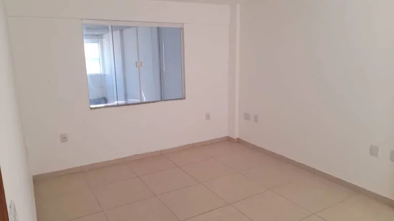 Imagem locação Loja pé direito alto x sobre loja atlântico norte Macaé RJ. 120m2