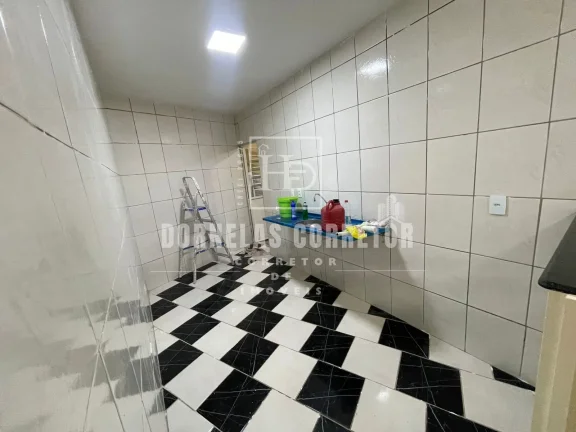 Imagem Casa em Moreno | 3 Quartos, 1 Suíte, 2 Salas, Garagem Coberta, Aceita Financiamento.